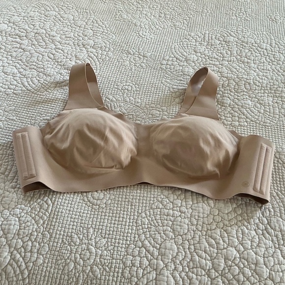 Honeylove V-Neck Bra